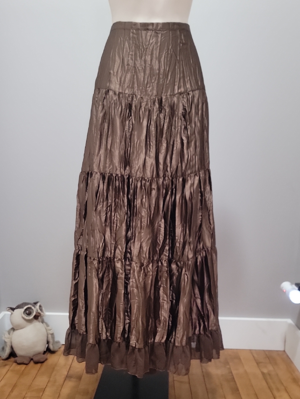 Eyeshadow Tiered Maxi Skirt in Shimmery Bronze Brown Sz 4